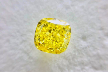 LeiserDiamonds_fancy-colour-diamond-yellow