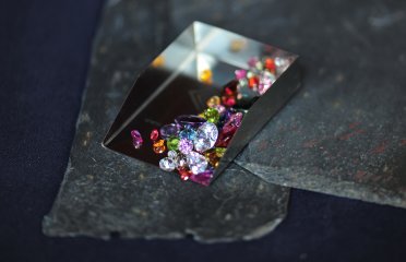 LeiserDiamonds_fancy-diamonds-schaufel2